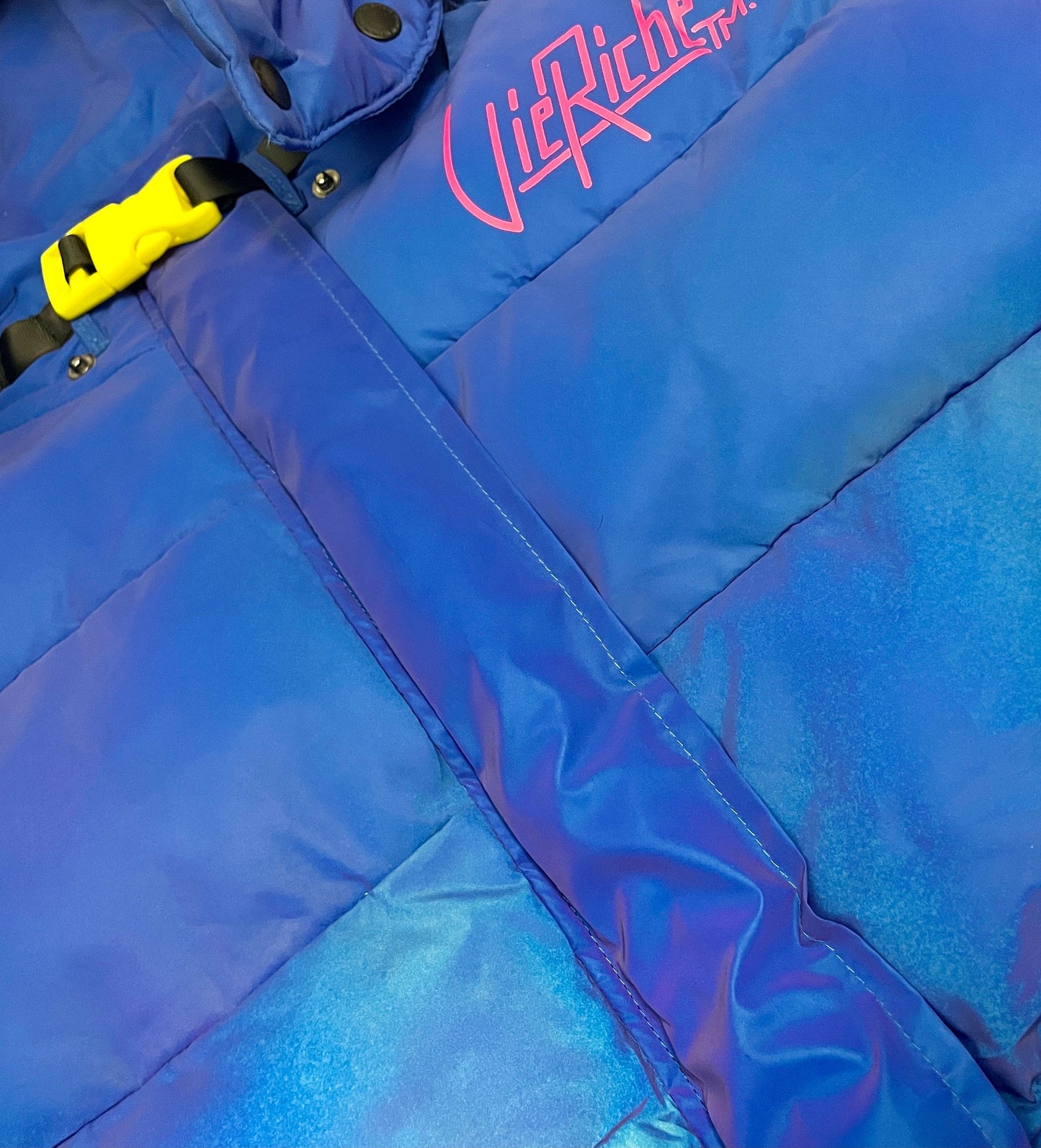 3M Reflective Bubble - Blue | Vie+Riche
_3