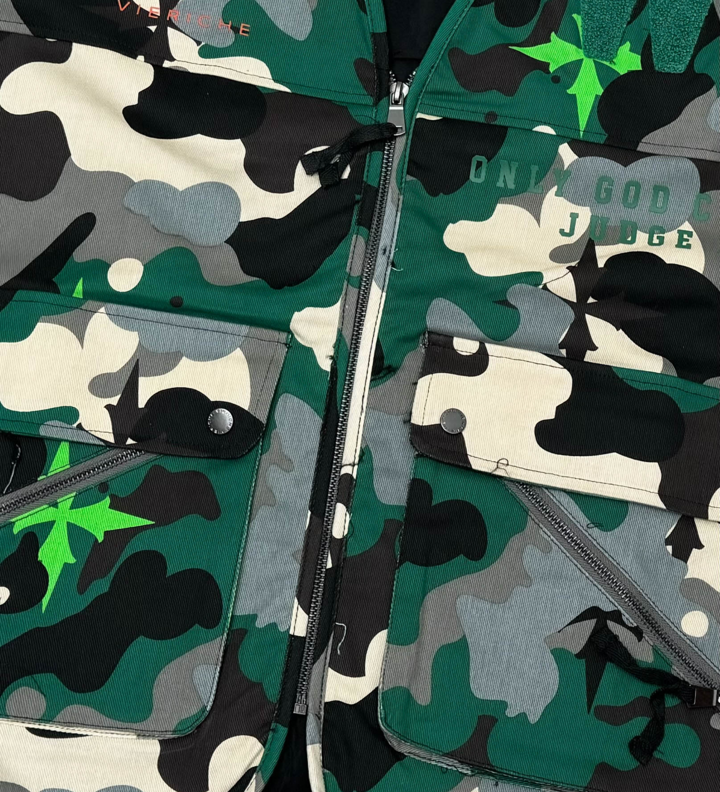 Incognito Vest - Camo | Vie+Riche
_3