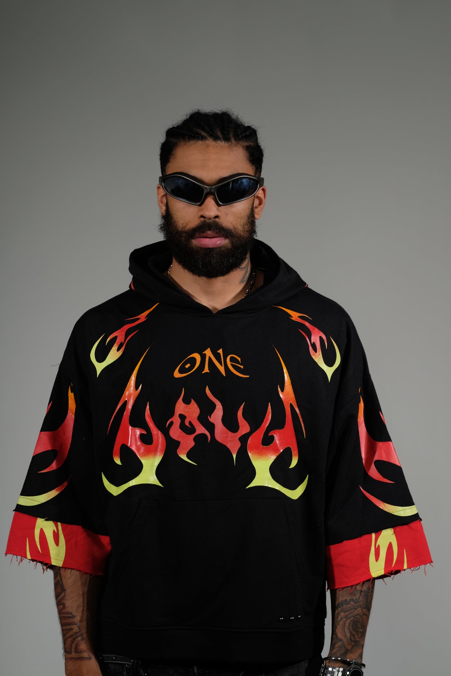 One love short sleeve hoodie Black by Genuine - 1_2