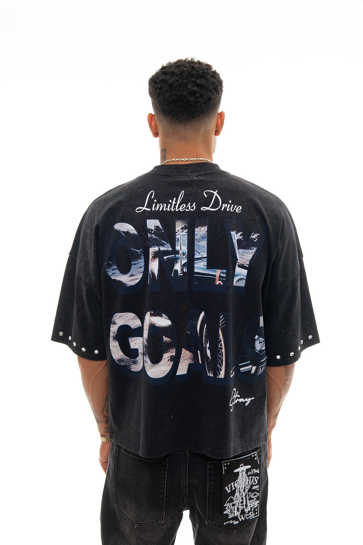 Stray no limits wide & crop fit tee Black by Stray - 2