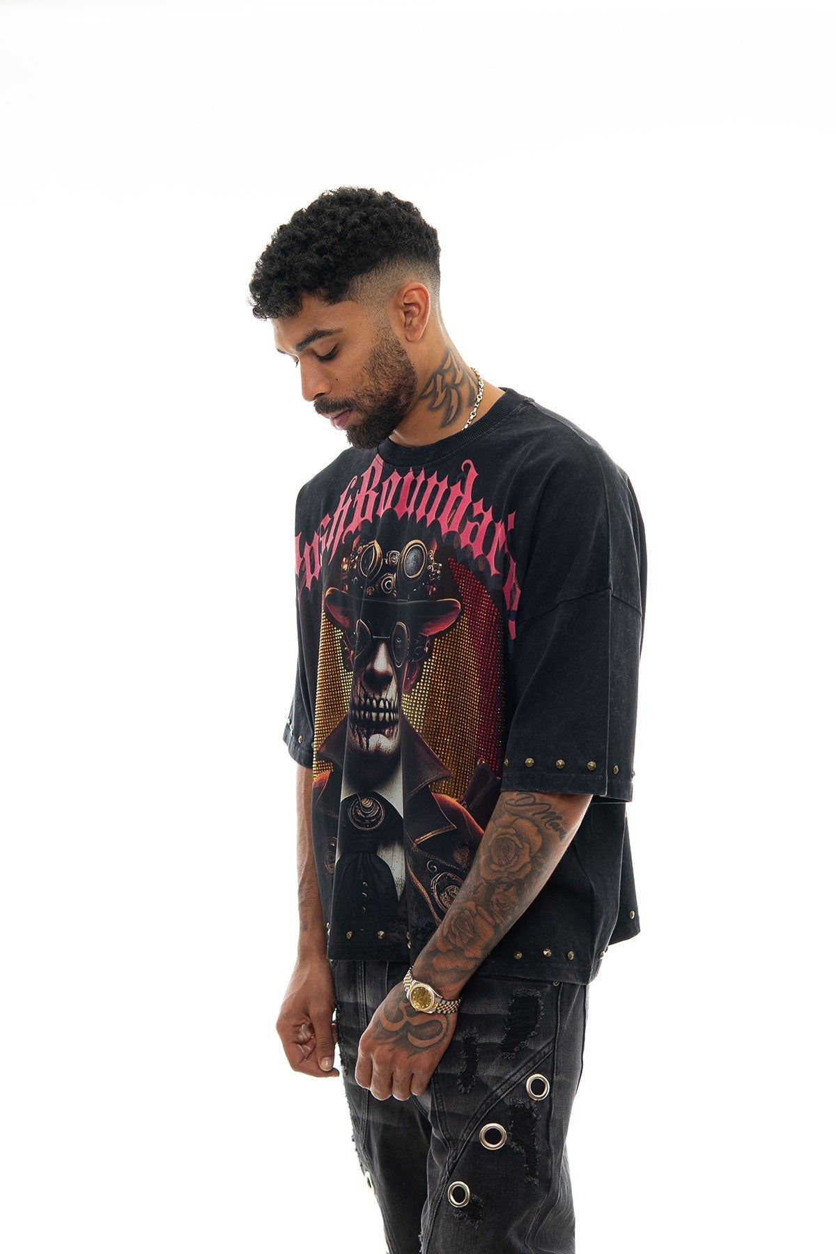 Stray push boundaries wide & crop fit tee Black by Stray - 3
