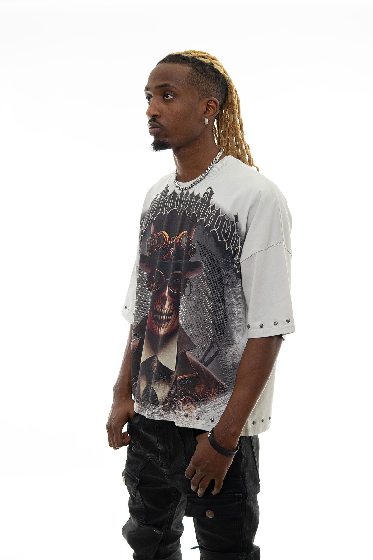 Stray push boundaries wide & crop fit tee Light Grey by Stray - 3