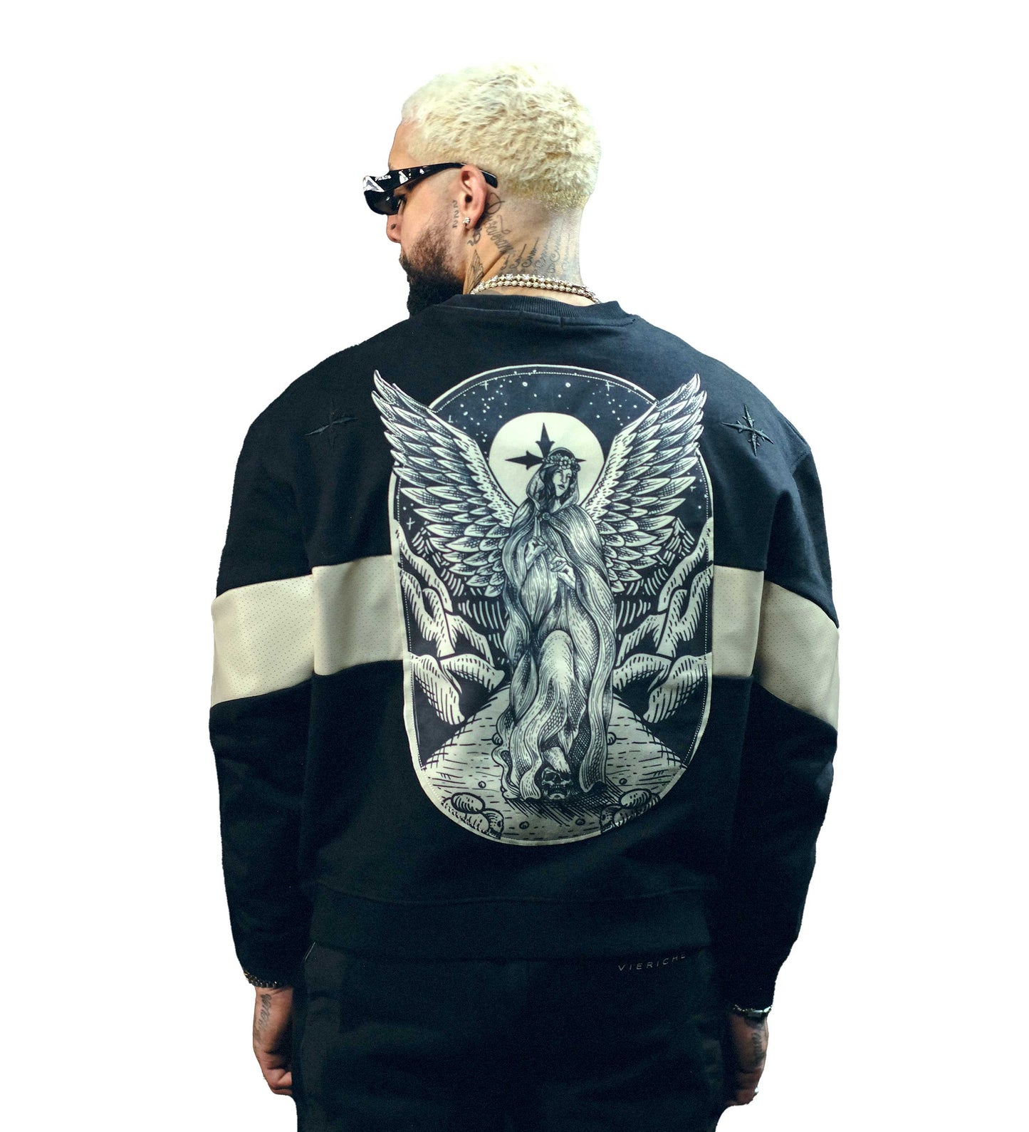 Mary Crewneck Black by Vie+Riche
- 2