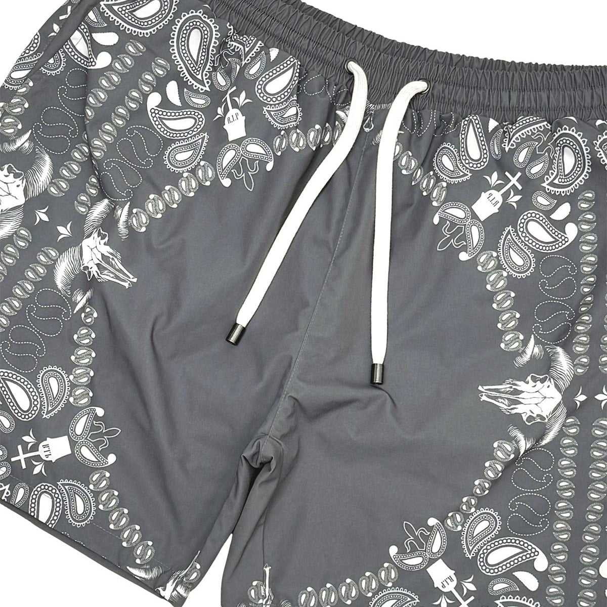 Reversible paisley set by Vie+Riche, view 63