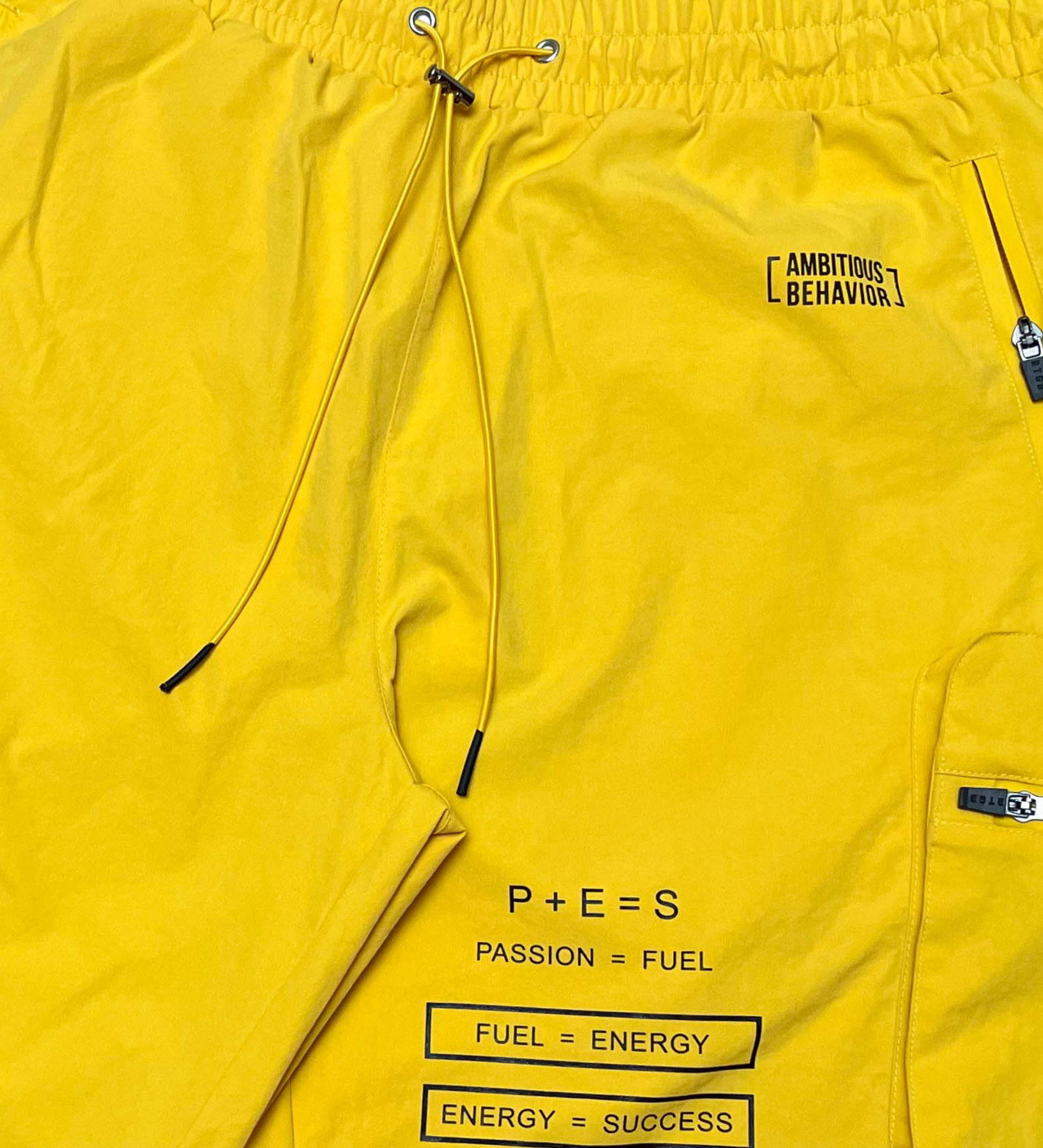 Red Tag P.E.S Nylon Cargo Short - Snow White | Red Tag Brand _9