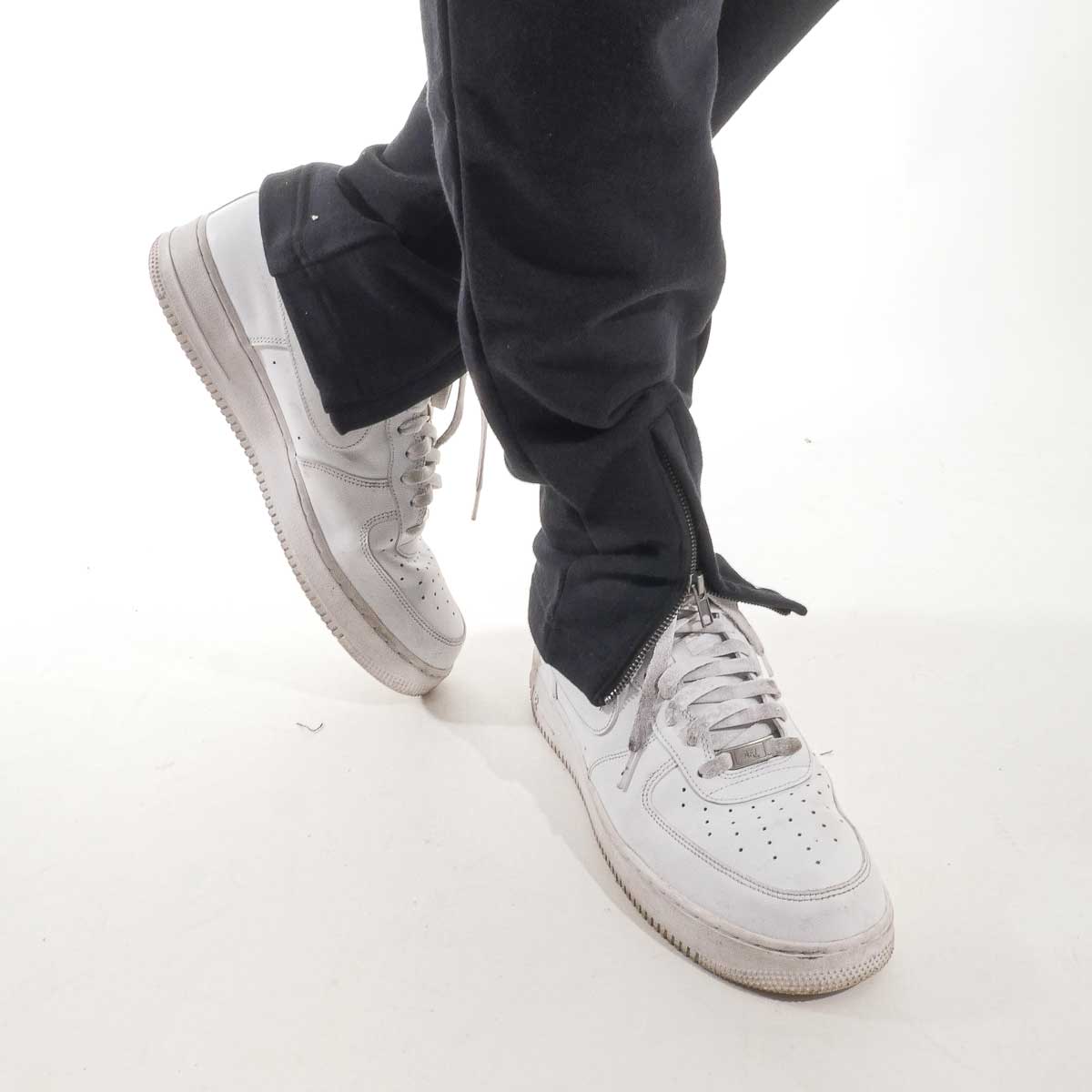 French Terry Sweatpants Black by Chosen - 4