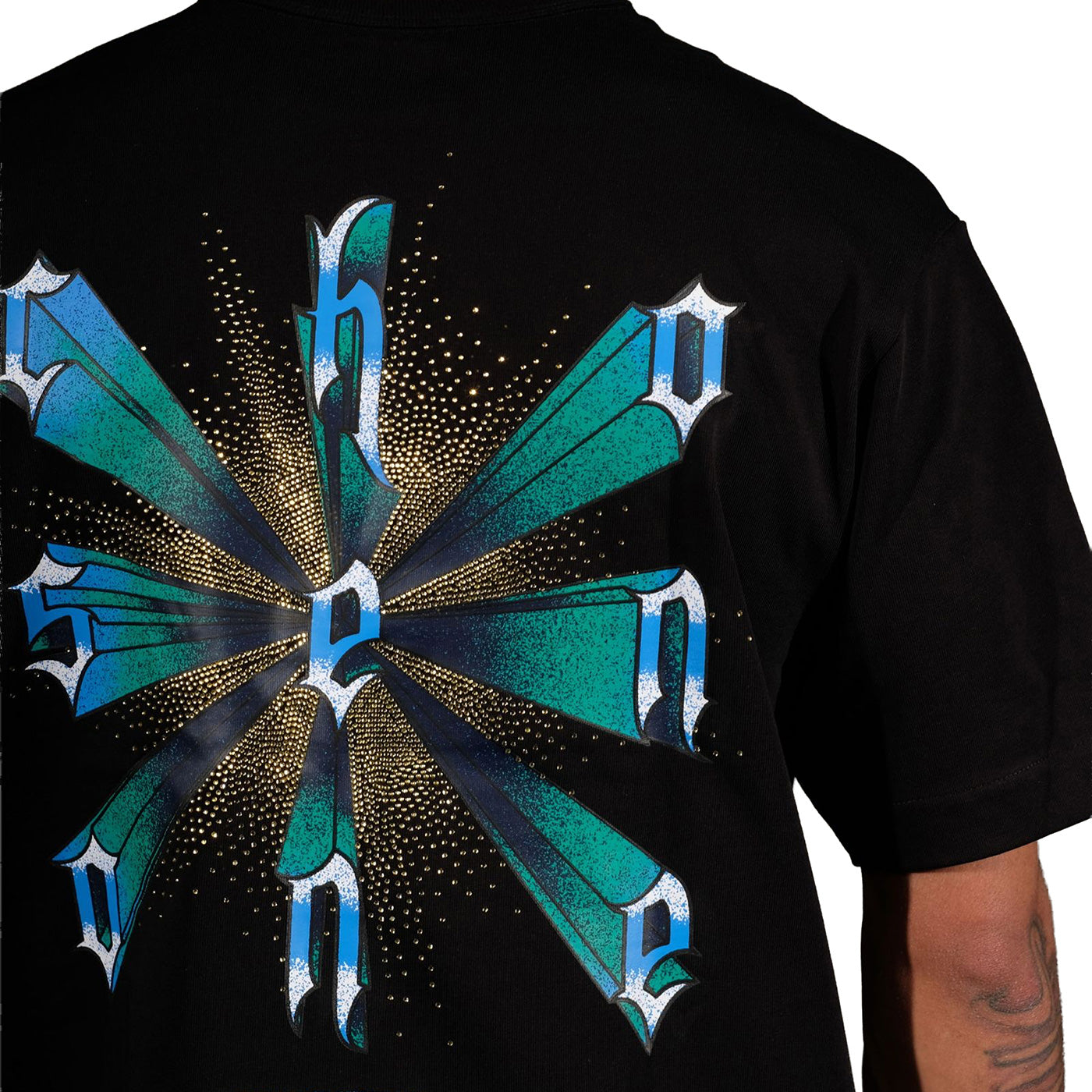 Chosen one tee Black by Chosen
 - 4