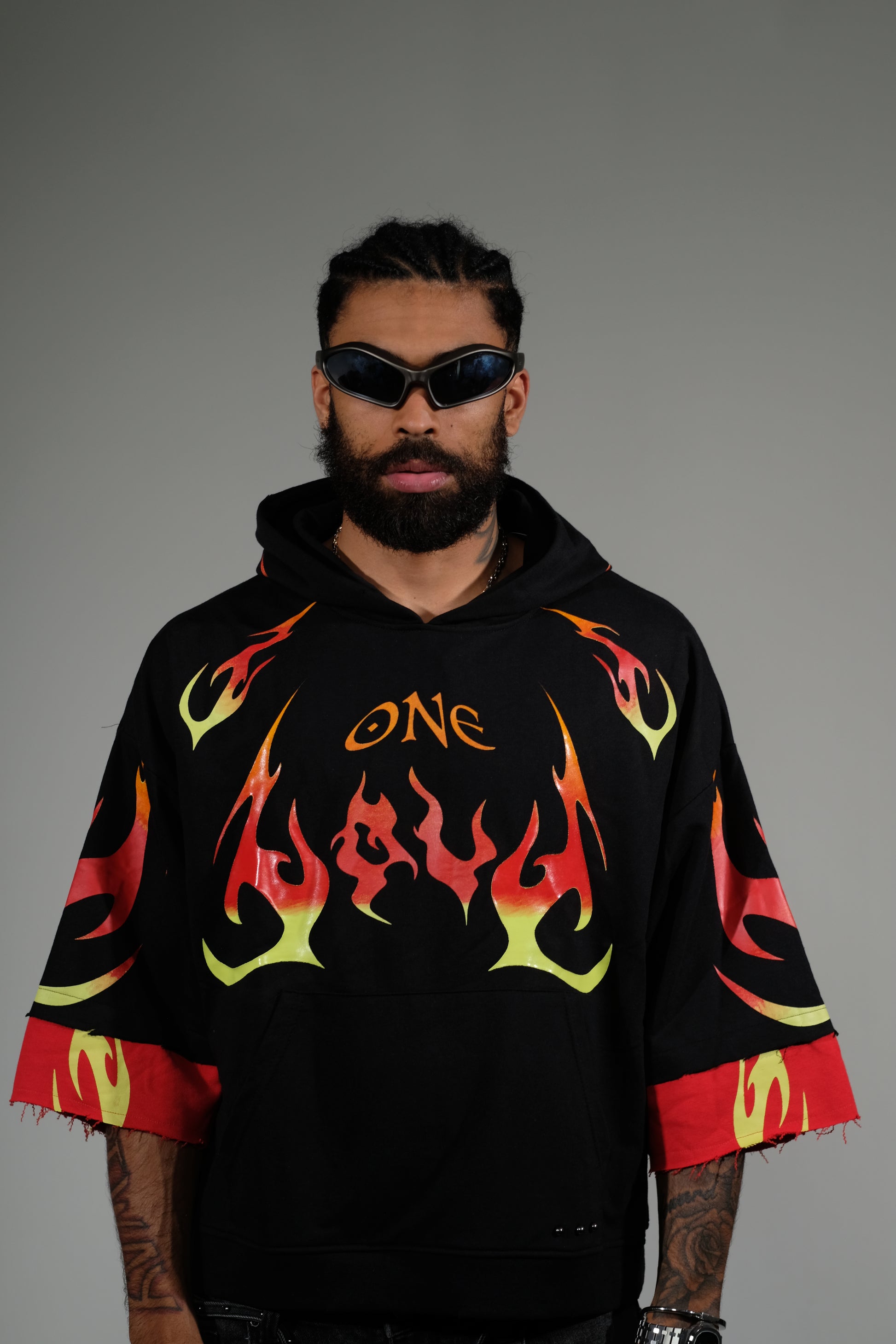 One love short sleeve hoodie Black by Genuine - 1_2