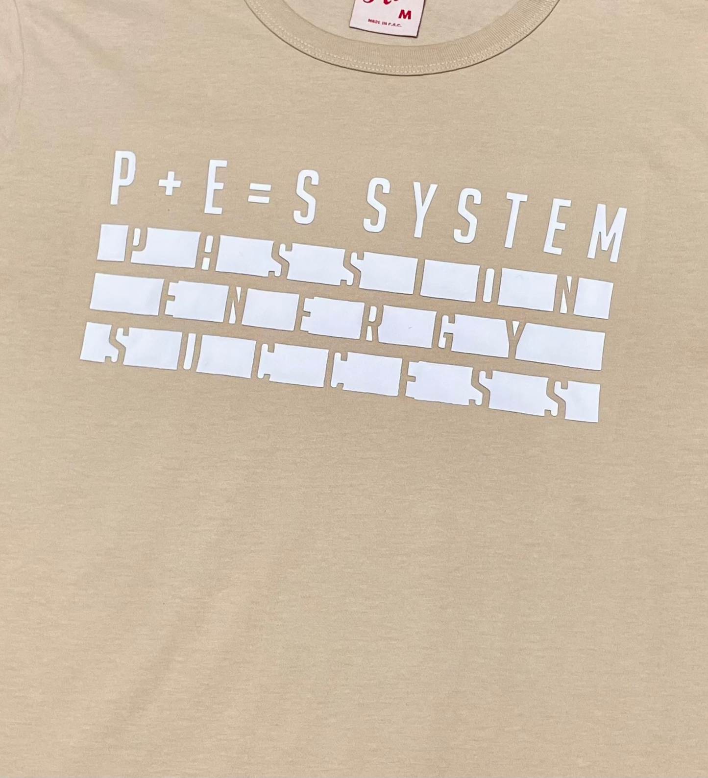 Red tag p.e.s tee