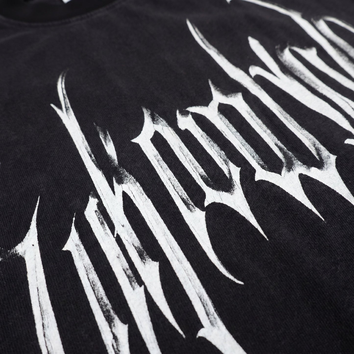 Divine madonna tee