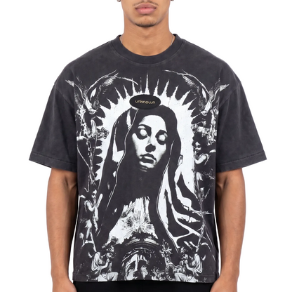 Divine madonna tee